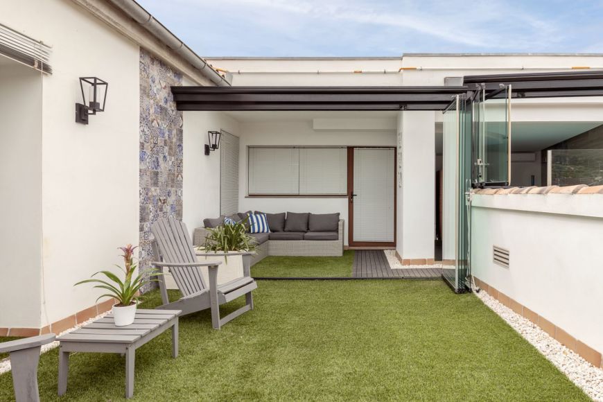 La Sitja, Terrat de la Mitja Lluna.